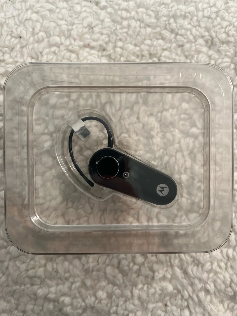 Motorola H371 Universal Wireless Bluetooth Headset in Black